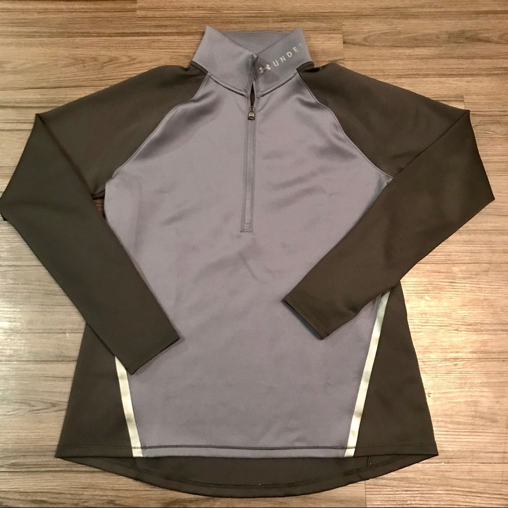 Ladies Under Armour fitted pullover xl EUC